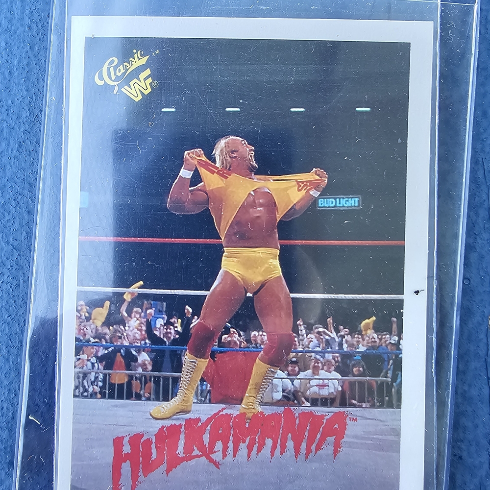 Classic WWF Hulkamania Trading Card